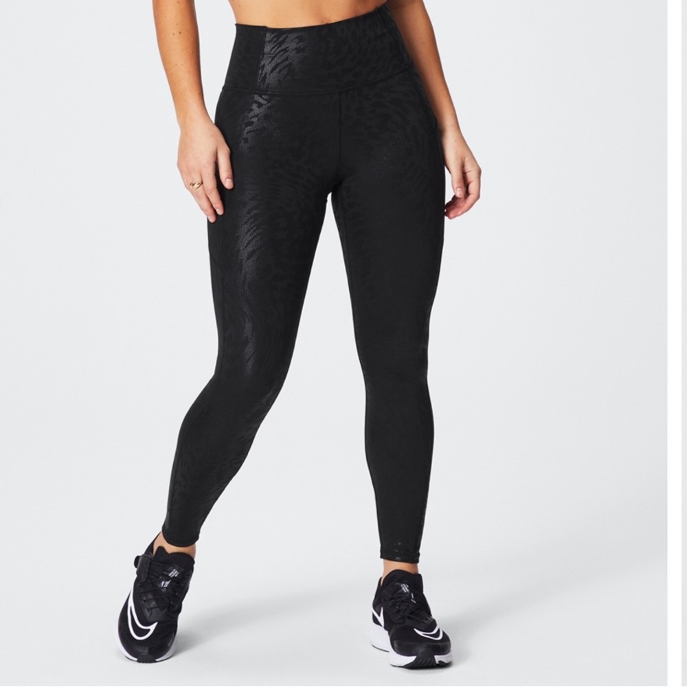 High-wasted 7/8 leggings